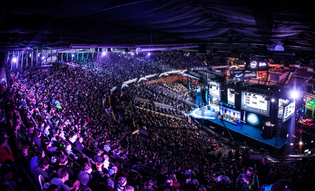 Esports attracts $325M from brand marketers desperate for a young audience