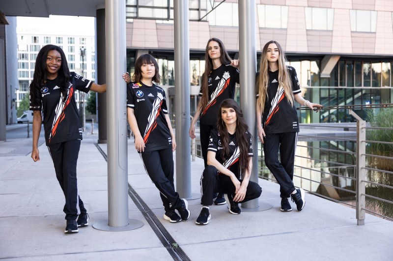 G2 Esports new League of Legends team.
