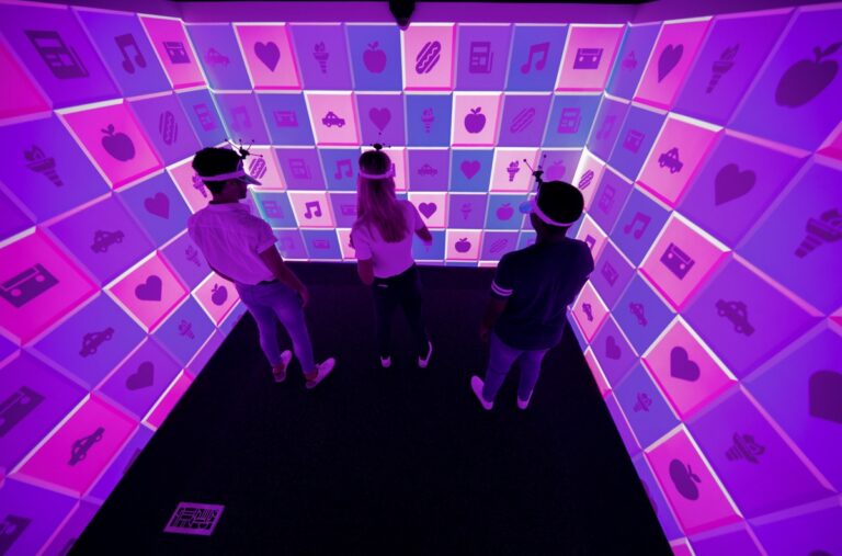 Electric Gamebox wants to build 1,000 locations by 2026.