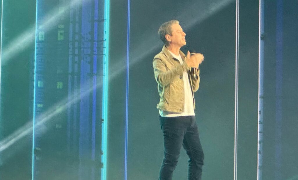 Geoff Keighley at Opening Night Live.