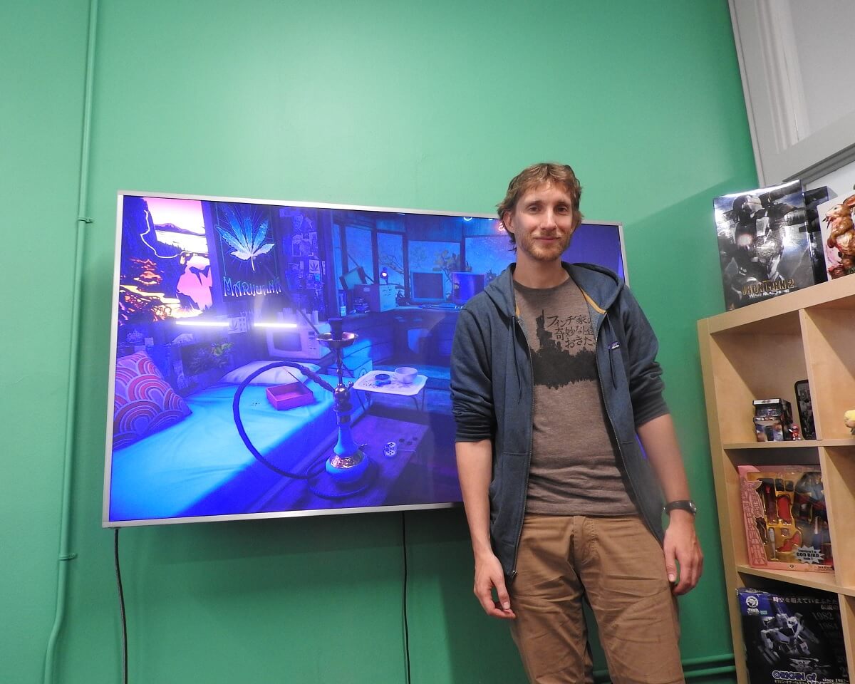 Ian Dallas, founder of Giant Sparrow, shows off What Remains of Edith Finch.