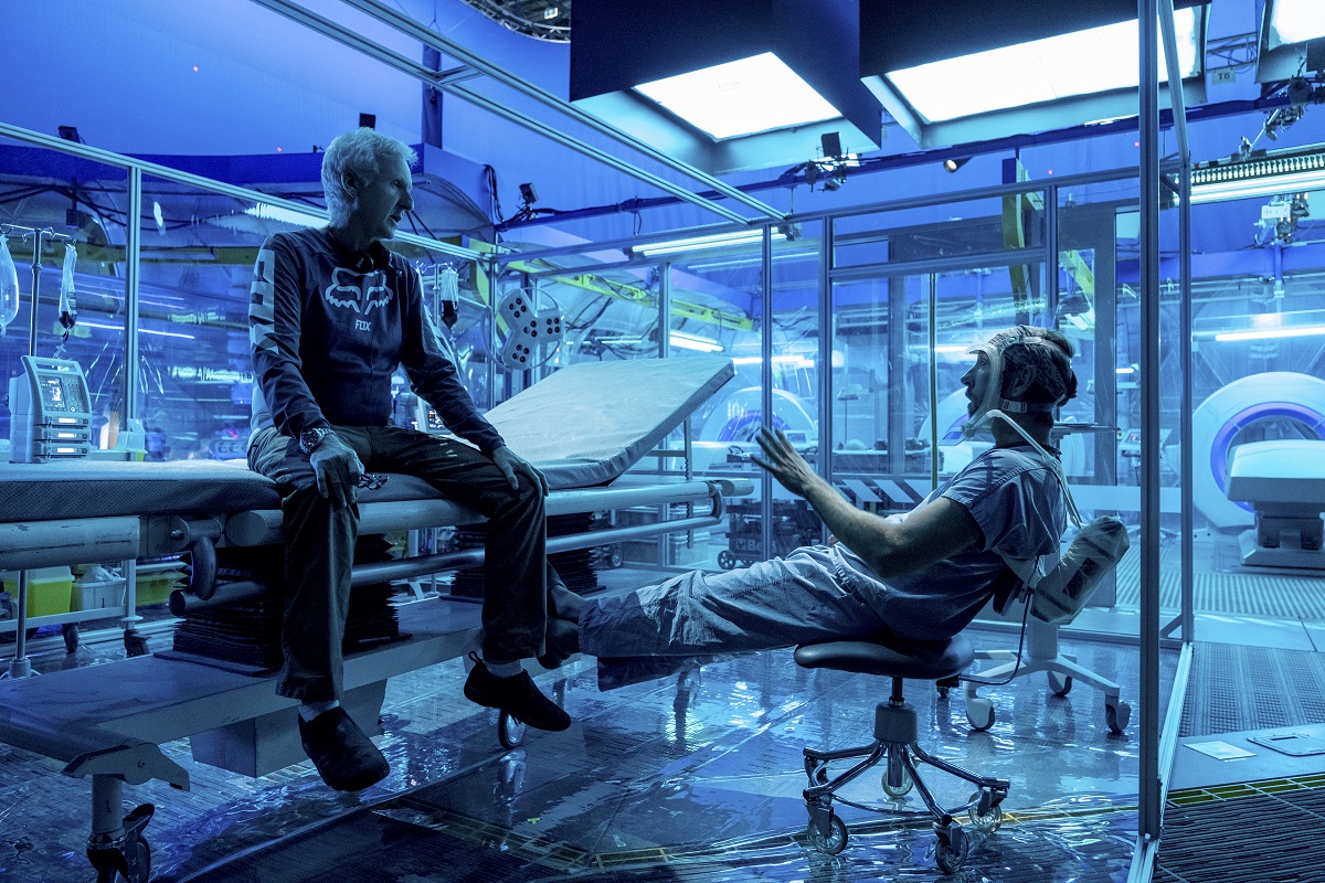Director James Cameron behind the scenes of 20th Century Studios' Avatar 2.