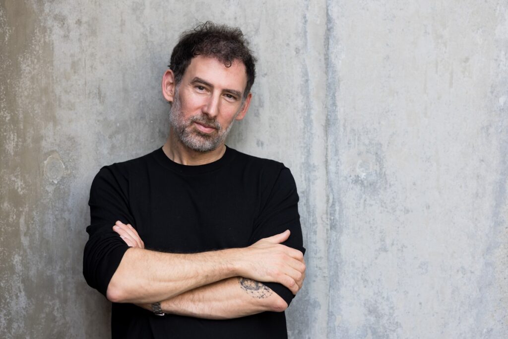 James Gwertzman is CEO of Mudstack.