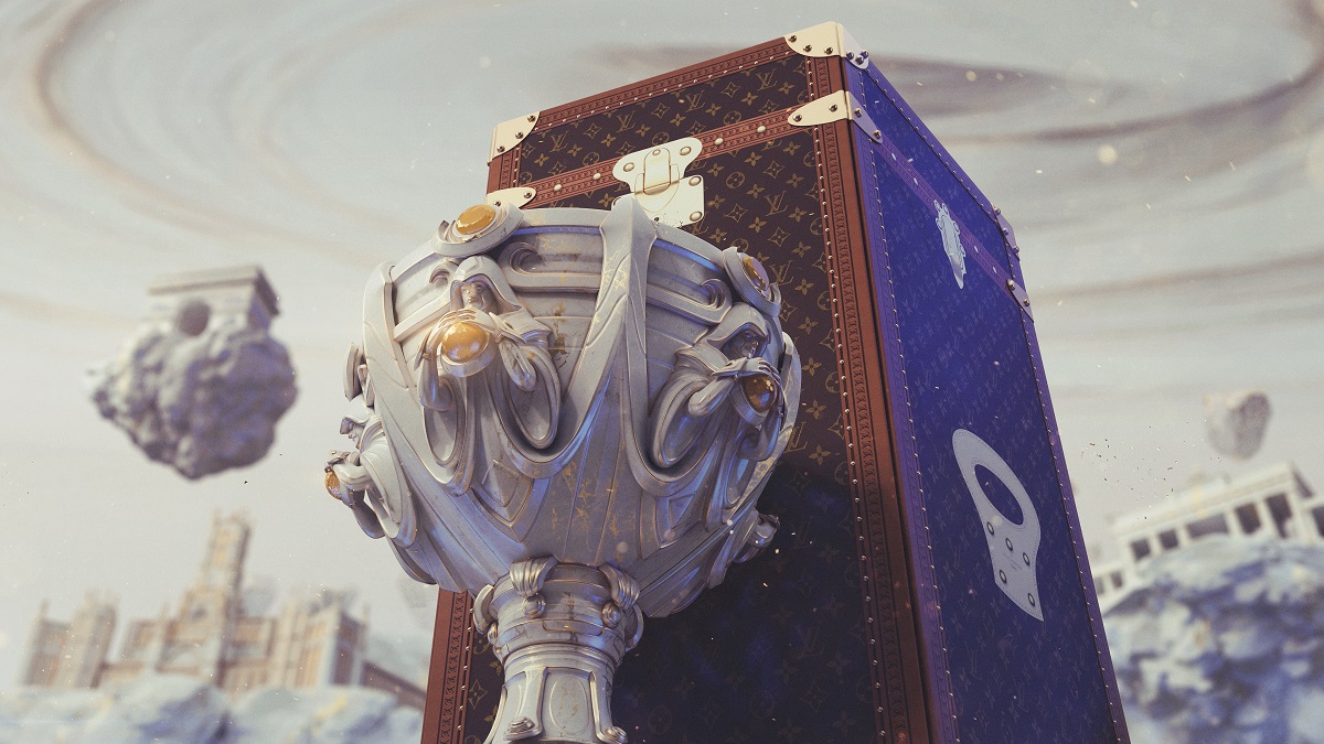 Louis Vuitton created the new League of Legends trophy.