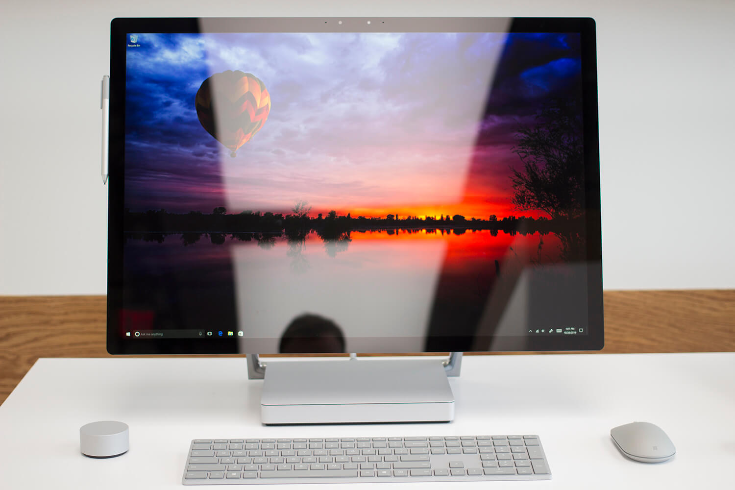 microsoft surface studio front 5