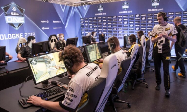 Na'vi is an esports team based in Kyiv, Ukraine.