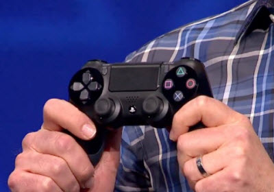 PS4 controller