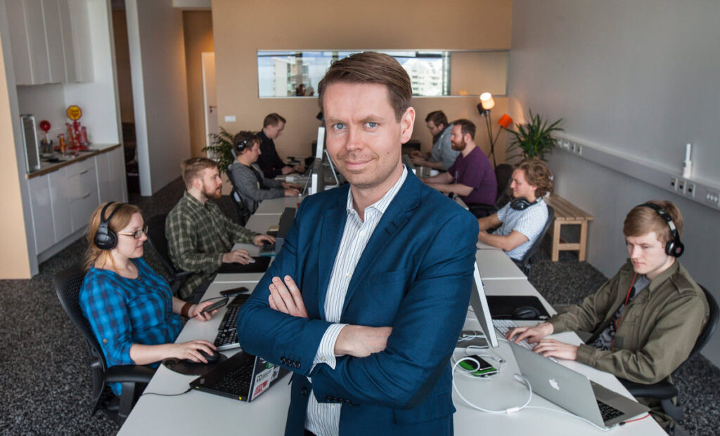 (Correction) QuizUp developer Plain Vanilla buzzes in for $21.9M funding round (corrected)