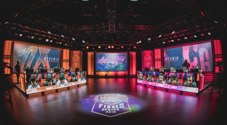 Two teams face off in the North American League of Legends Championship Series