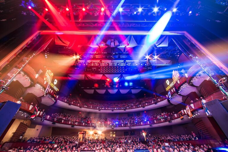 Smite draws the esports fans.