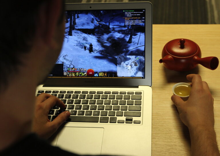 Tea-and-Gaming