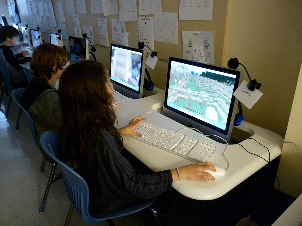 Teaching MinecraftEdu education
