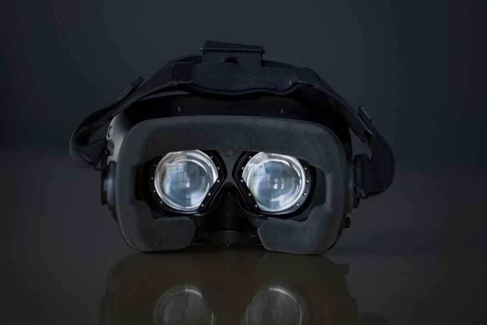 An eye-tracking headset.