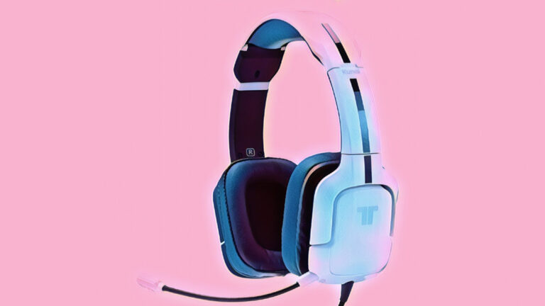 The Tritton Kunai Pro gaming headset.