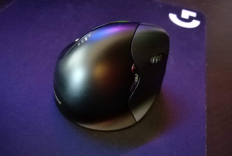 The VerticalMouse 4 from Evoluent.