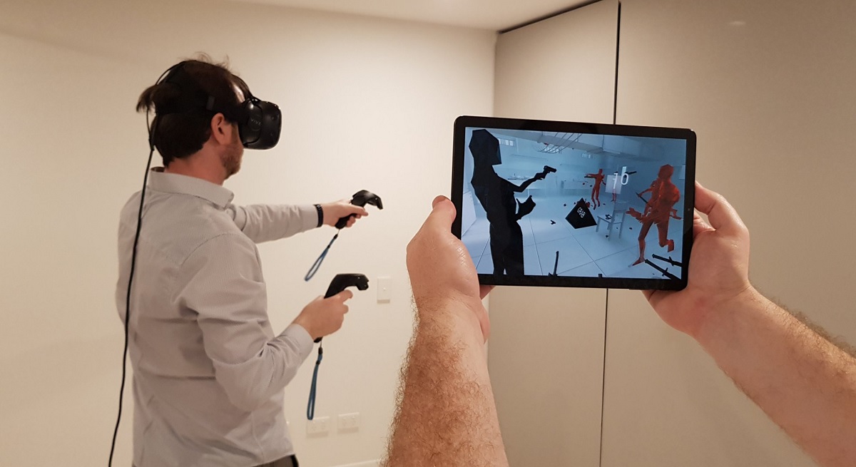 ViewR lets you see what someone else is experiencing in VR.