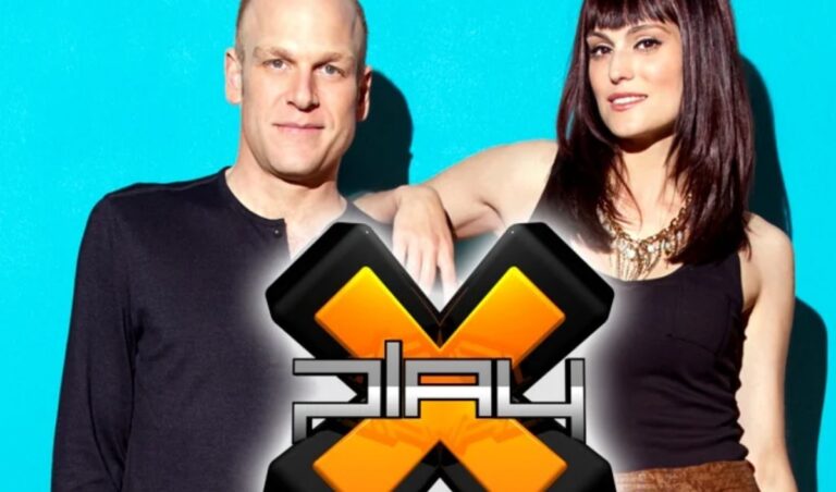Adam Sessler and Morgan Webb were hosts of the original X-Play show.