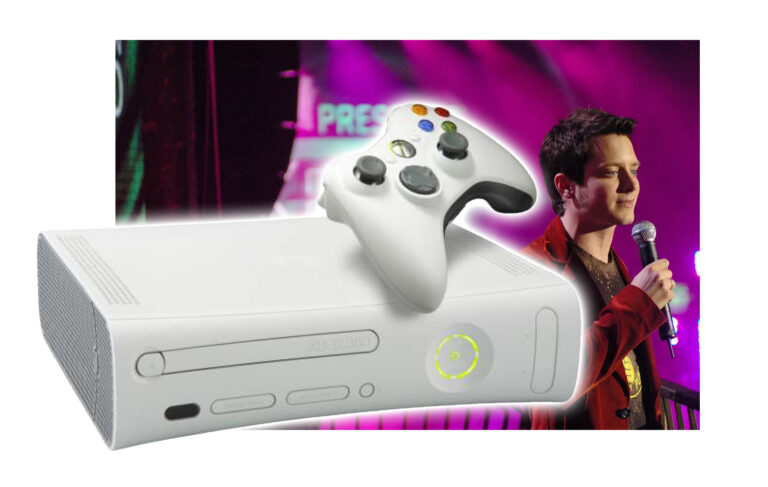 Elijah Wood revealed the Xbox 360 during an event on MTV.