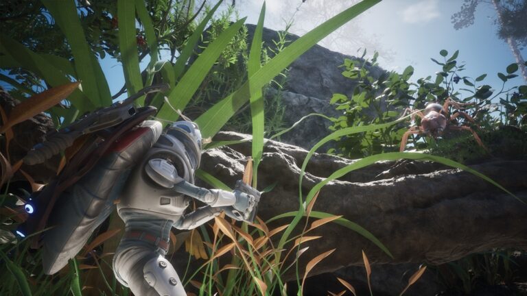 Infinitesimals pits small creatures against giant insects and robots.