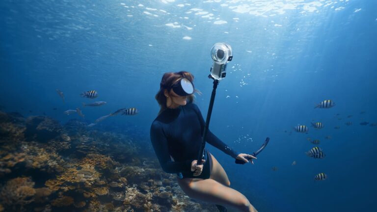 Diving with an Insta360 360-degree camera.