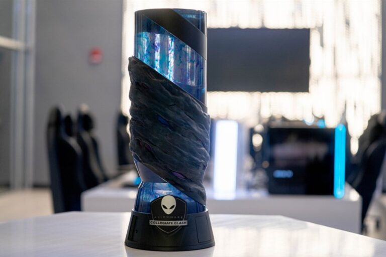 Alienware is kicking off its college esports with an Apex Legends championship.