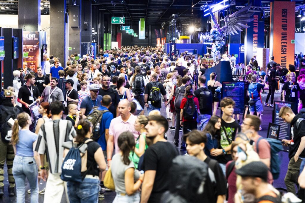 Gamescom drew 335,000 people in 2024 to Cologne, Germany.