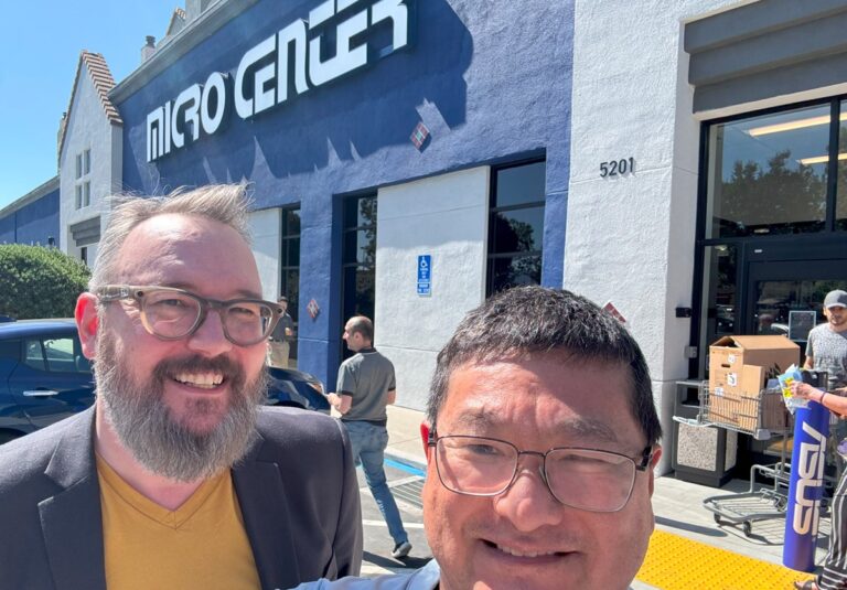 Dan Ackerman of Micro Center and Dean Takahashi of GamesBeat at the new store in Silicon Valley.