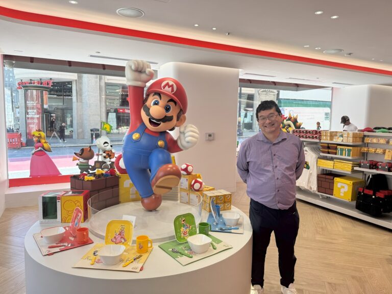 Dean Takahashi at the Nintendo store in San Francisco.